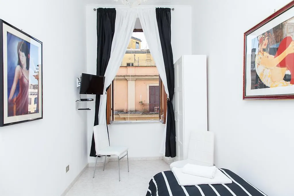 Apartop Guest House Rome 3*,  Италия