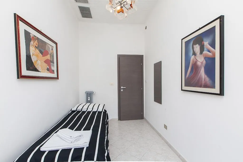 ***  Apartop Guest House Rome Италия
