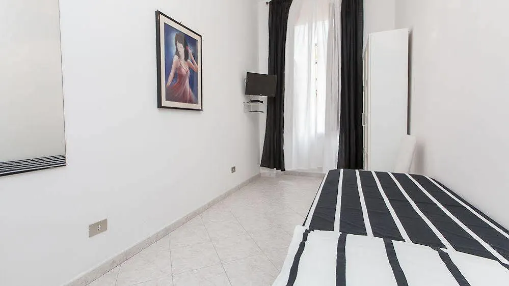 ***  Apartop Guest House Rome Италия